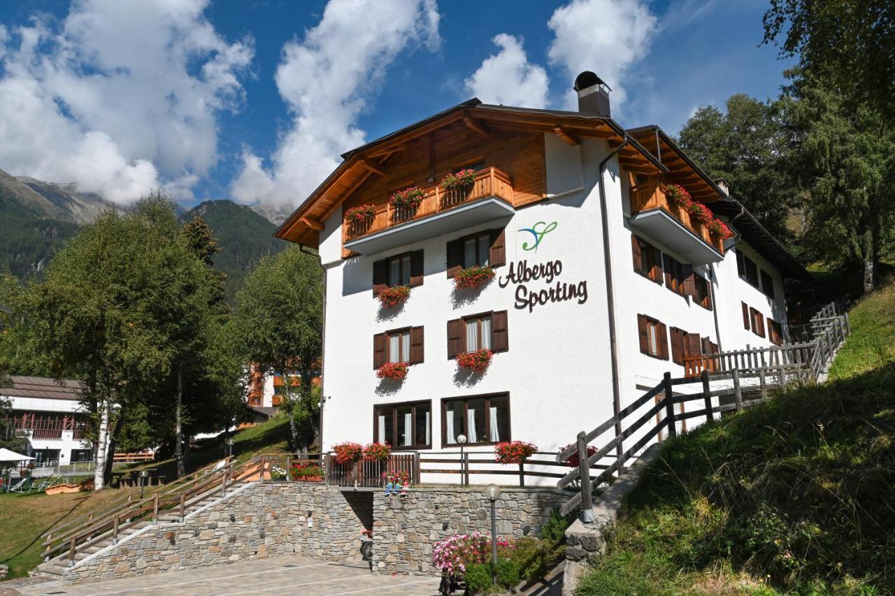 Albergo Sporting Peio Fonti Eksteriør billede