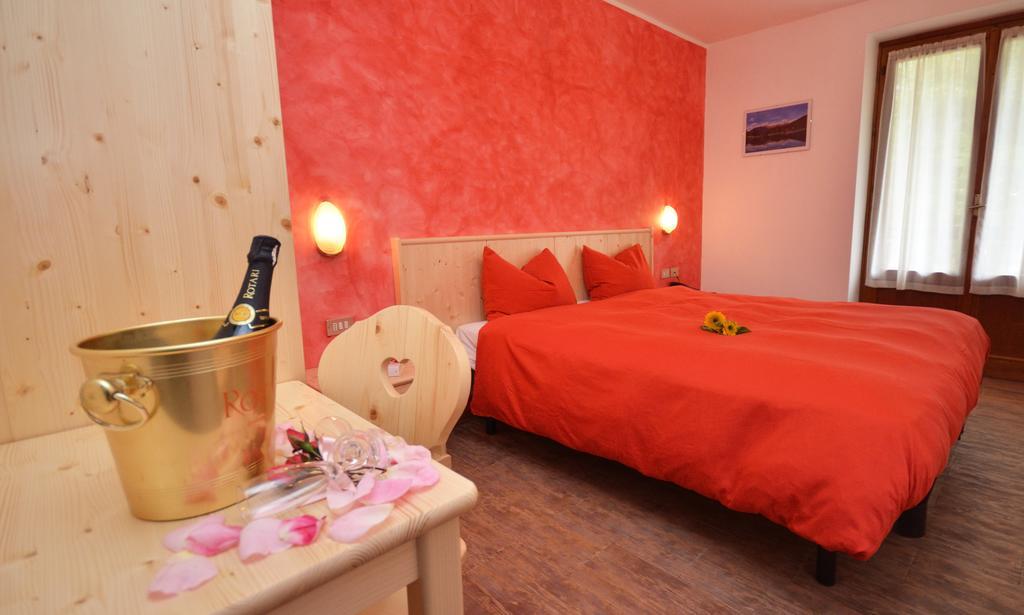 Albergo Sporting Peio Fonti Eksteriør billede