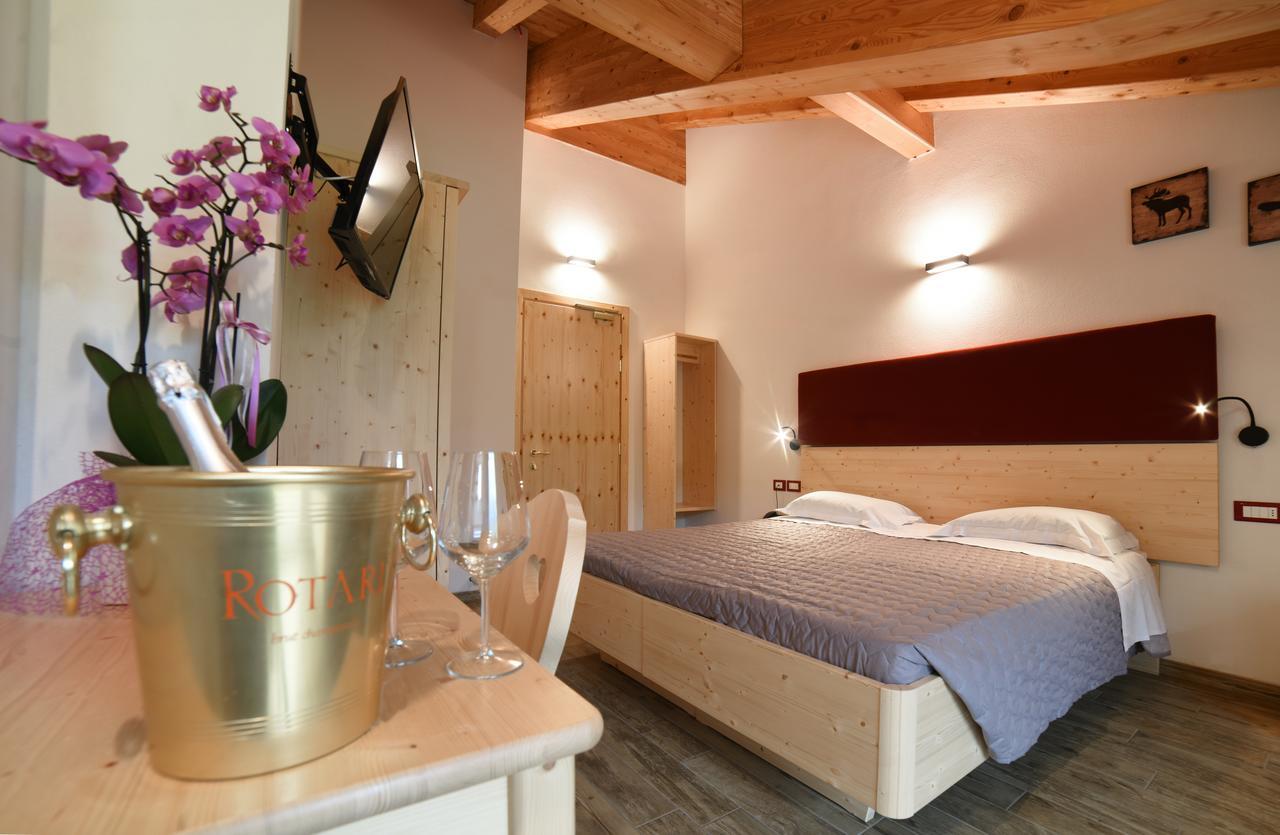 Albergo Sporting Peio Fonti Eksteriør billede